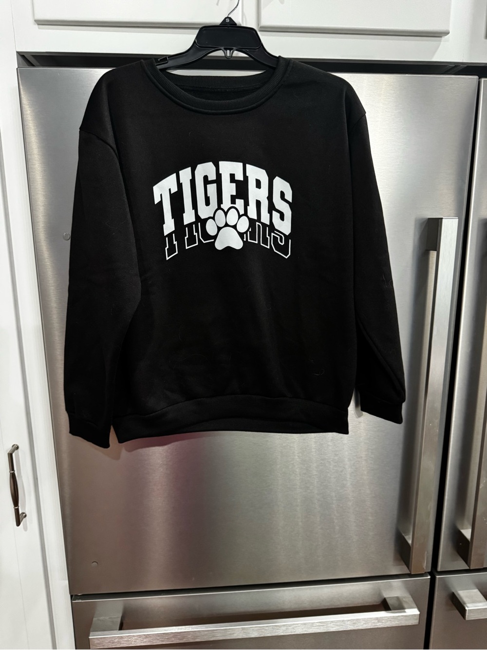 Women’s Black "Tigers" Graphic Pullover Sweatshirt